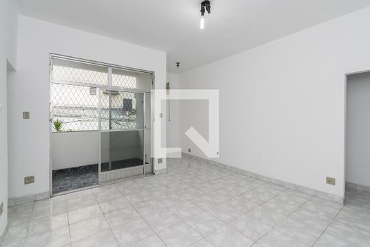 Apartamento para alugar com 3 quartos, 111m² em Penha, Rio de Janeiro
