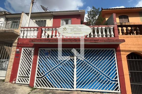 Fachada de casa à venda com 4 quartos, 164m² em Vila Gustavo, São Paulo