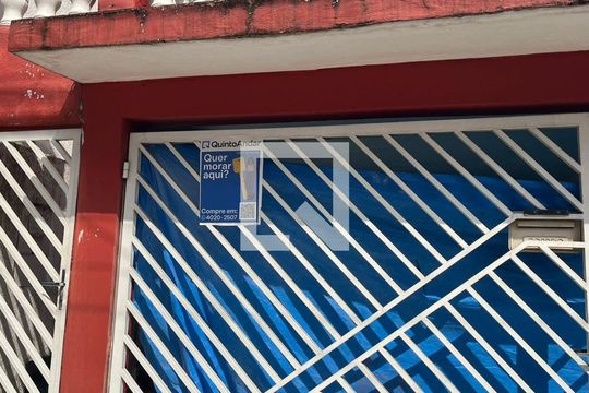 Fachada de casa à venda com 4 quartos, 164m² em Vila Gustavo, São Paulo