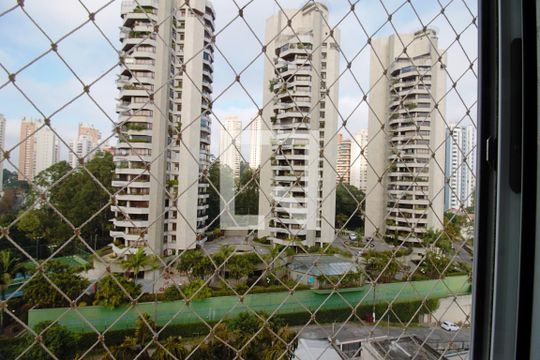 Vista da Suíte 1  de apartamento à venda com 2 quartos, 57m² em Paraíso do Morumbi, São Paulo
