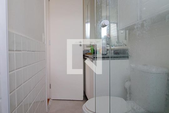 Banheiro da Suíte 1 de apartamento à venda com 2 quartos, 57m² em Paraíso do Morumbi, São Paulo