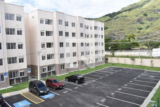 Vista da Sala de apartamento para alugar com 2 quartos, 41m² em Campo Grande, Rio de Janeiro