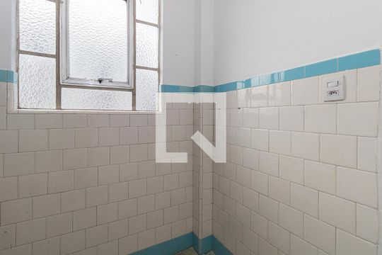 Cozinha de apartamento para alugar com 1 quarto, 48m² em Centro Histórico, Porto Alegre