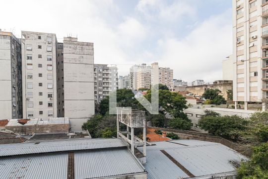 Vista do Quarto de apartamento para alugar com 1 quarto, 48m² em Centro Histórico, Porto Alegre