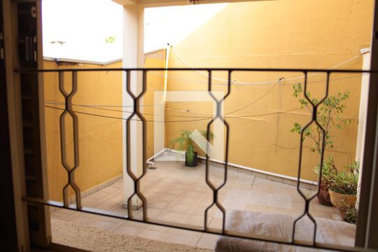 VISTA QUARTO 2 CASA DE BAIXO de casa à venda com 3 quartos, 281m² em Vila Industrial (campinas), Campinas