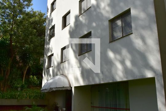 Fachada do bloco de apartamento à venda com 2 quartos, 65m² em Vila Sao Paulo, São Paulo