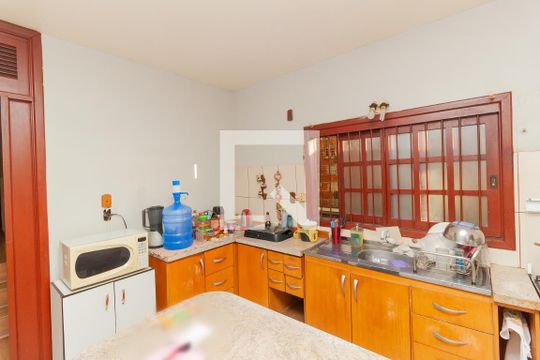 Cozinha de casa à venda com 3 quartos, 250m² em Mauá, Novo Hamburgo