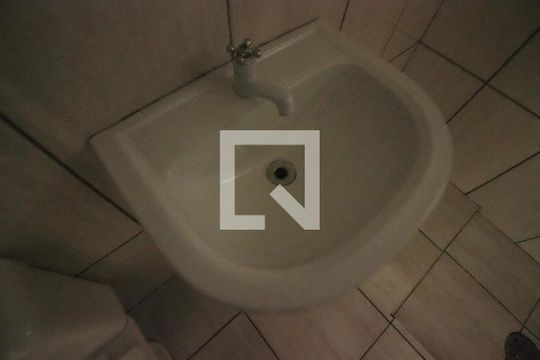 Banheiro Social de casa à venda com 4 quartos, 215m² em Vila Danubio, São Bernardo do Campo
