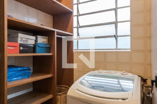 Quarto de Serviço de apartamento à venda com 2 quartos, 82m² em Floresta, Porto Alegre