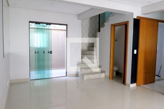 Casa de Condomínio à venda com 3 quartos, 93m² em Vila Boaçava, São Paulo