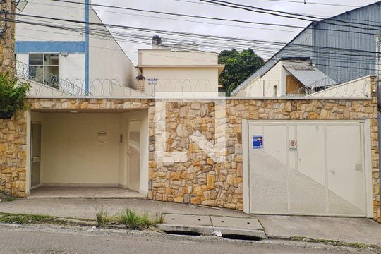Fachada de casa de condomínio à venda com 3 quartos, 93m² em Vila Boaçava, São Paulo