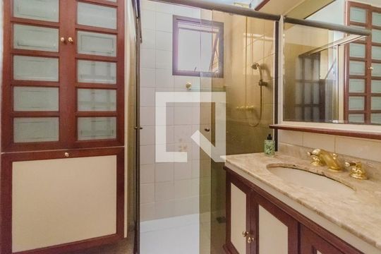 Banheiro Social de apartamento à venda com 3 quartos, 95m² em Jardim Vila Mariana, São Paulo