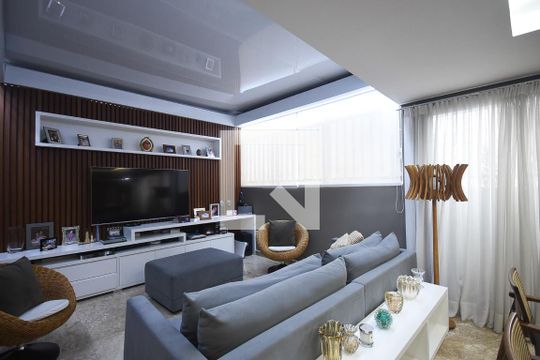 Sala da cobertura de apartamento à venda com 3 quartos, 220m² em Vila Andrade, São Paulo