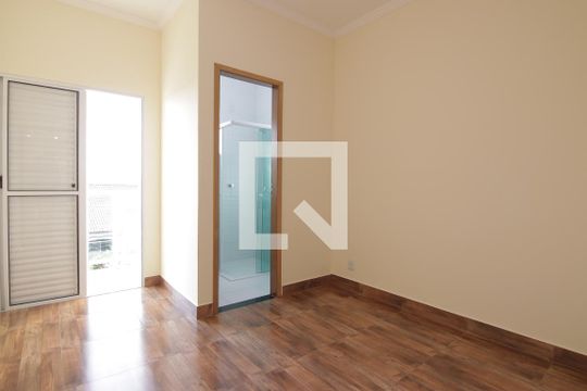 Quarto 1 de casa à venda com 3 quartos, 110m² em Jardim Ipanema(zona Leste), São Paulo