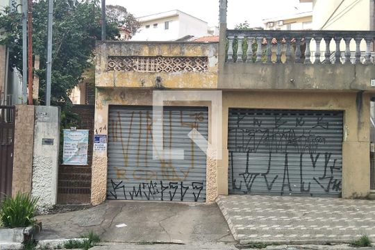 Fachada de casa à venda com 3 quartos, 300m² em Vila Santa Maria, São Paulo
