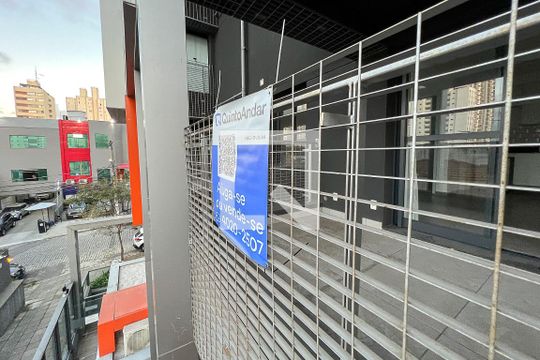 Fachada de kitnet/studio para alugar com 1 quarto, 40m² em Pompeia, São Paulo