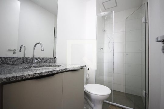 Banheiro de kitnet/studio à venda com 1 quarto, 32m² em Vila Mariana, São Paulo