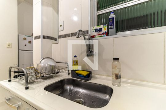 Cozinha - Torneira de apartamento à venda com 1 quarto, 48m² em Santa Ifigênia, São Paulo