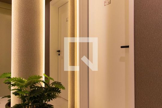 Hall de Entrada de apartamento para alugar com 3 quartos, 114m² em Vila Carrão, São Paulo