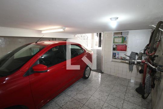 Garagem de casa à venda com 5 quartos, 130m² em Vila Formosa, São Paulo