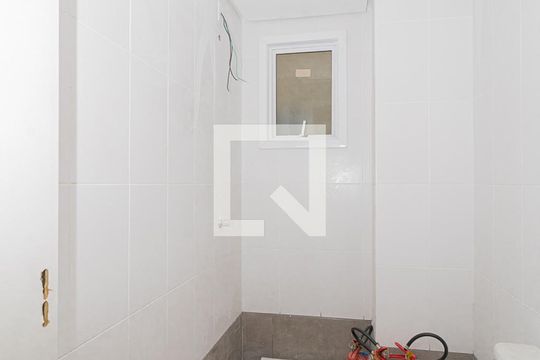 Banheiro de apartamento à venda com 2 quartos, 59m² em Nossa Senhora das Gracas, Canoas