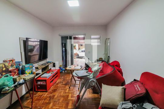 Sala de casa de condomínio à venda com 2 quartos, 80m² em Jardim do Lago, São Paulo