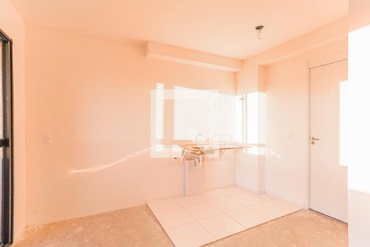 Studio de kitnet/studio à venda com 1 quarto, 24m² em Bonfim, Osasco