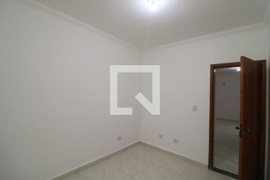 Quarto de apartamento para alugar com 2 quartos, 45m² em Jardim Santa Teresinha, São Paulo