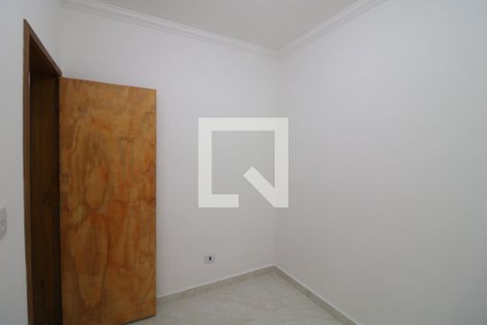 Quarto 2 de apartamento para alugar com 2 quartos, 45m² em Jardim Santa Teresinha, São Paulo