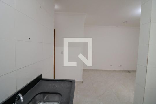 Cozinha de apartamento para alugar com 2 quartos, 45m² em Jardim Santa Teresinha, São Paulo