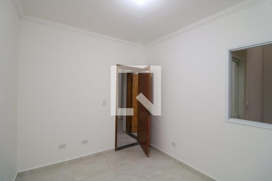 Quarto de apartamento para alugar com 2 quartos, 45m² em Jardim Santa Teresinha, São Paulo