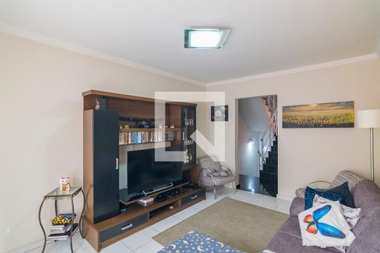 Sala de casa de condomínio à venda com 3 quartos, 140m² em Campestre, Santo André