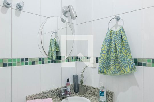 Lavabo de casa de condomínio à venda com 3 quartos, 140m² em Campestre, Santo André