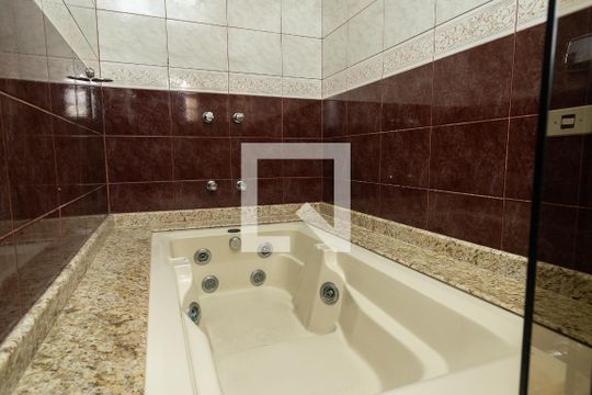Banheiro - Suíte de casa à venda com 4 quartos, 125m² em Nova Petrópolis, São Bernardo do Campo