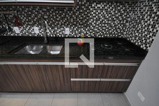 Cozinha de casa para alugar com 3 quartos, 250m² em Vila Pedra Branca, São Paulo
