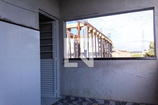 Área de Serviço de casa para alugar com 2 quartos, 85m² em Jardim Maria Amelia, Jacareí