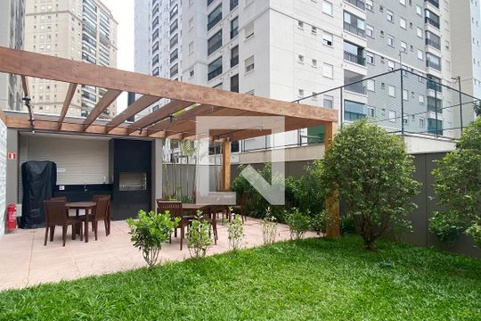 Churrasqueira de apartamento para alugar com 2 quartos, 52m² em Alphaville Empresarial, Barueri