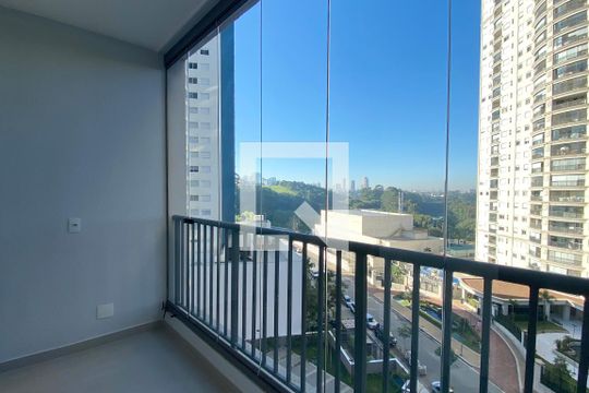 Sala de apartamento para alugar com 2 quartos, 52m² em Alphaville Empresarial, Barueri