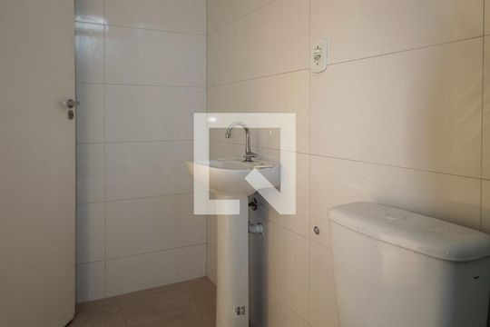 Banheiro de apartamento para alugar com 2 quartos, 49m² em Sacomã, São Paulo