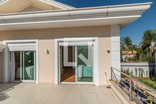 Varanda Suite 2 de casa de condomínio à venda com 3 quartos, 338m² em Bosque das Palmeiras, Campinas