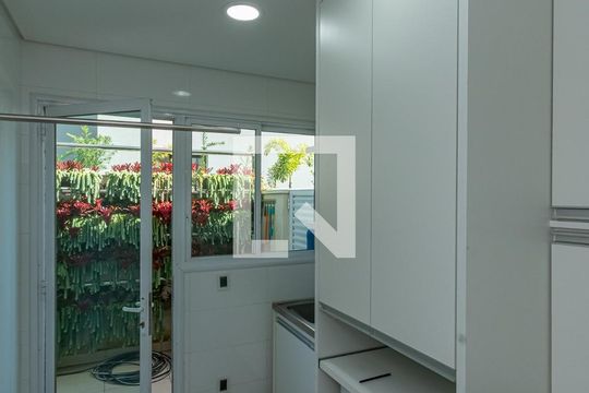 Área de Serviço de casa de condomínio à venda com 3 quartos, 338m² em Bosque das Palmeiras, Campinas