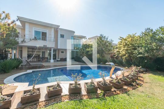 Quintal  de casa de condomínio à venda com 3 quartos, 338m² em Bosque das Palmeiras, Campinas