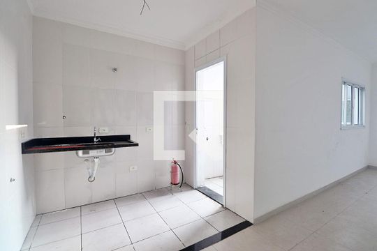 Cozinha de apartamento à venda com 2 quartos, 52m² em Vila Alto de Santo André, Santo André