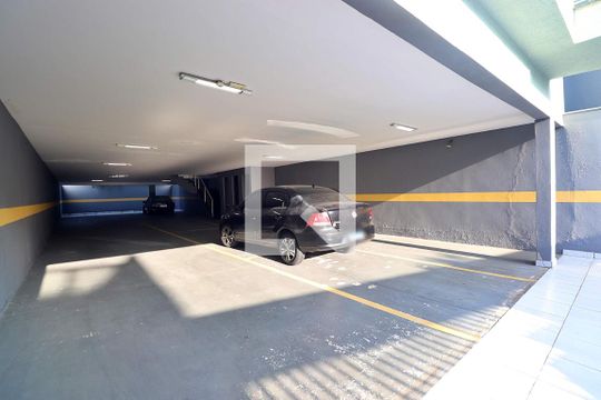Garagem de apartamento à venda com 2 quartos, 52m² em Vila Alto de Santo André, Santo André