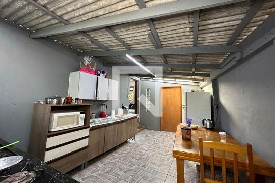 Cozinha de casa à venda com 2 quartos, 49m² em Scharlau, São Leopoldo