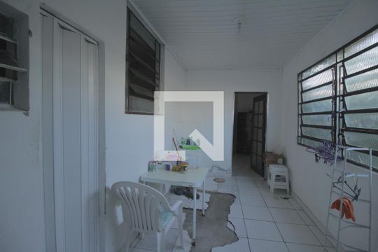 Área de Serviço de casa à venda com 4 quartos, 200m² em Vila Jardim, Porto Alegre