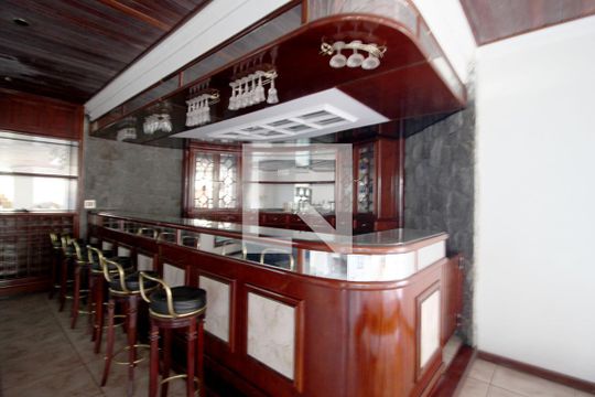 Sala 1 de casa para alugar com 4 quartos, 900m² em Vila Trujillo, Sorocaba