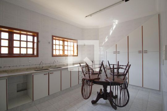 Cozinha de casa para alugar com 4 quartos, 900m² em Vila Trujillo, Sorocaba