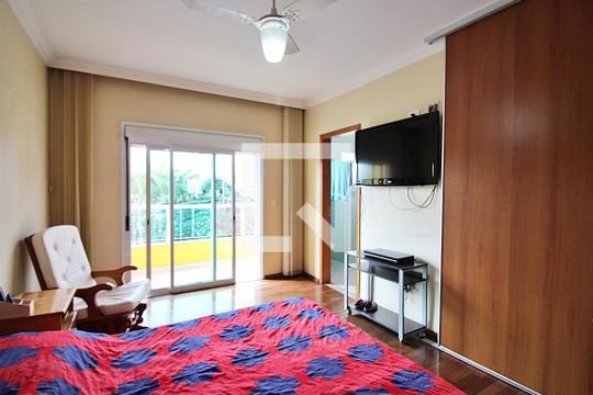 Suíte 1 de casa à venda com 3 quartos, 230m² em Nova Petrópolis, São Bernardo do Campo