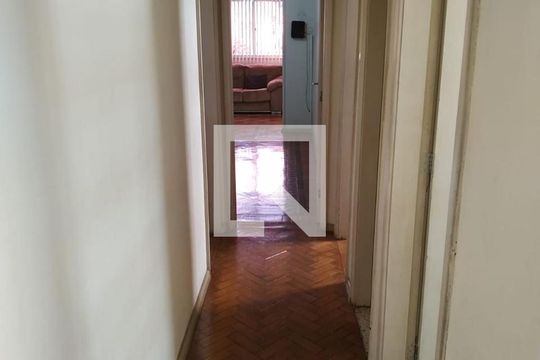 Corredor Casa 2 de casa à venda com 5 quartos, 200m² em Engenho de Dentro, Rio de Janeiro